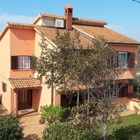 Villa Bastianich Ližnjan